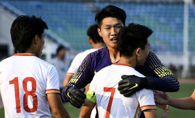 熊的力量！ Tarzan 疯狂地攻击 Scout ，最终胜利由 AL3-2 JD Gaming 获得，晋级决赛